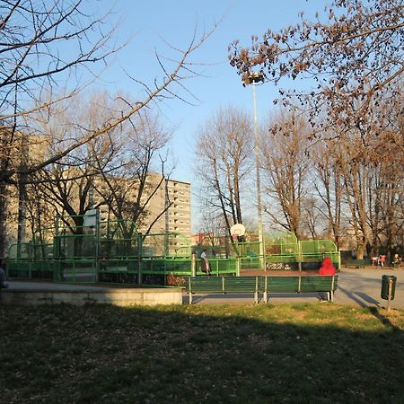 Milano: Accogliente Appartamento In Zona Comoda Екстериор снимка